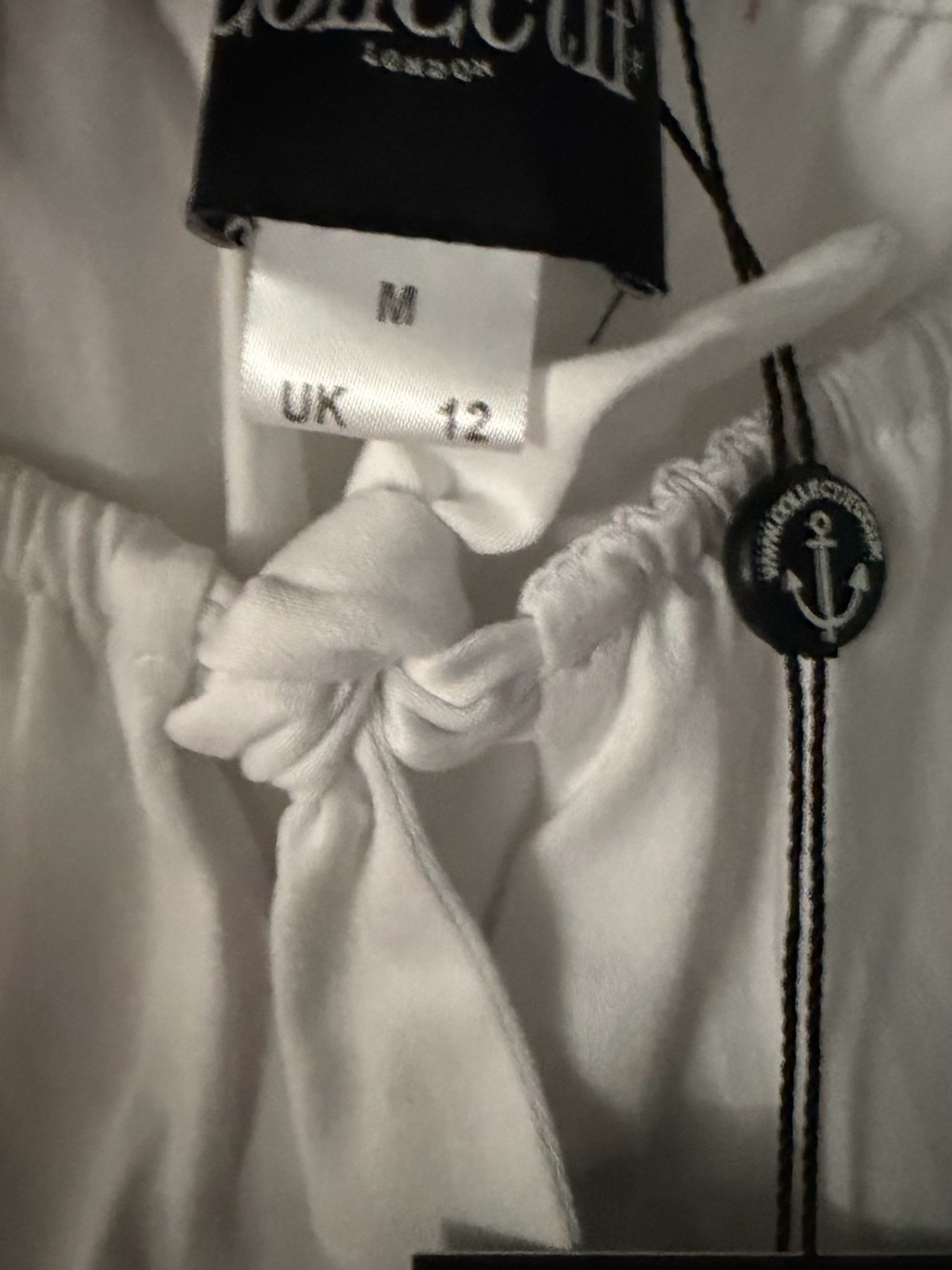 NWT Collectif White Peasant Top with bow SZ m - Picture 4 of 5